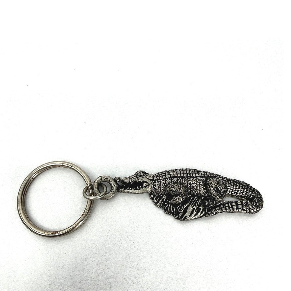Alligator Keychain Vintage Pewter Reptile Animal Key Ring Gator Souvenir Swamp